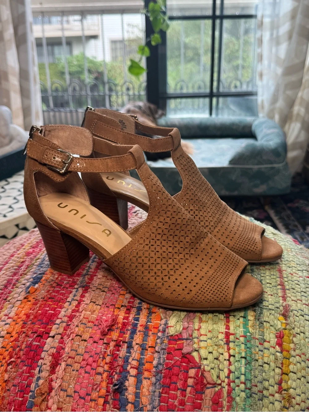 🟤🤎 Unisa Brown Perforated T-Strap Block Heel Sandals 🤎🟤